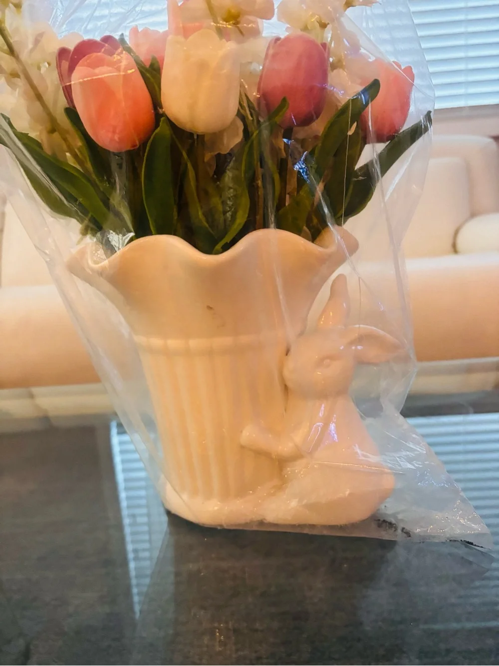 Martha Stewart White Rabbit Ceramic Vase w/“real touch” Pink + White tulips🌷